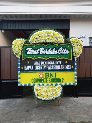 Papan Bunga Duka di Teripe Jaya