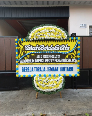 Papan Bunga Duka di Teripe Jaya